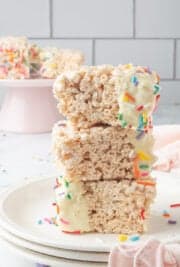 Rice Krispie Treats with Marshmallow Fluff She's Not Cookin'