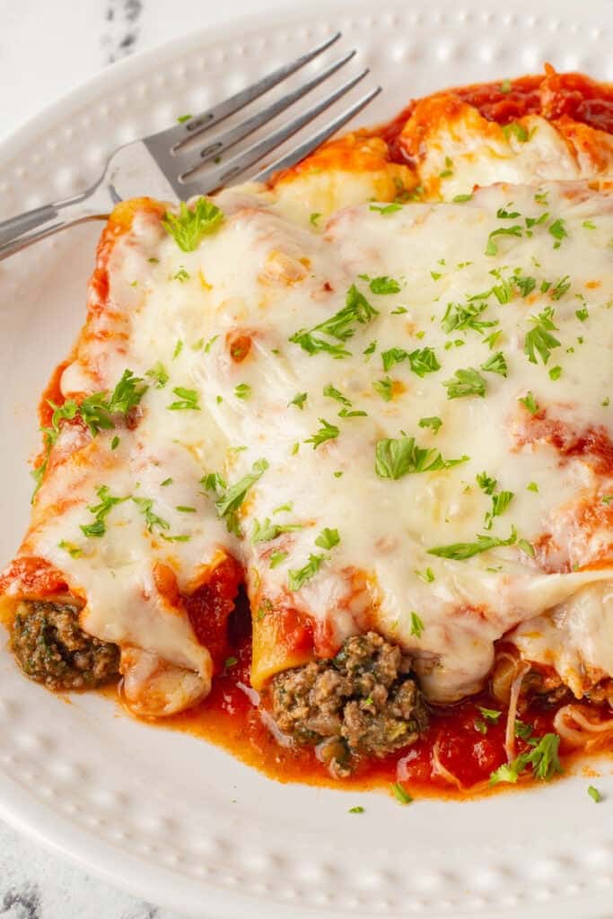 Easy &amp; Delicious Baked Beef Cannelloni Recipe with Spinach | She&amp;#39;s Not ...