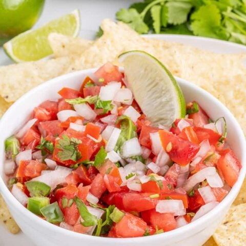 Easy Pico De Gallo Recipe (10 Minutes & 6 Ingredients) | She's Not Cookin'