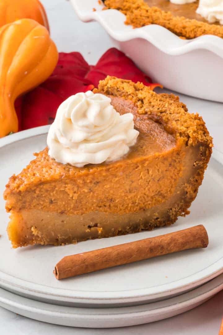 Easy Pumpkin Pie with Graham Cracker Crust She s Not Cookin