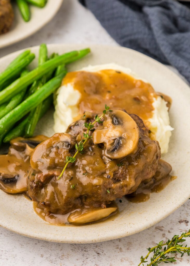 How to make Salibury steak.