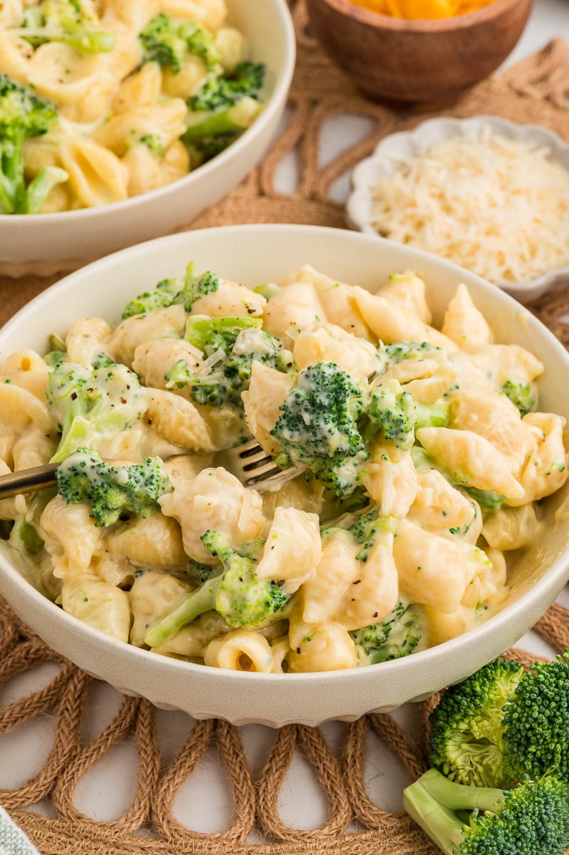 Broccoli mac and cheese in a bowl.