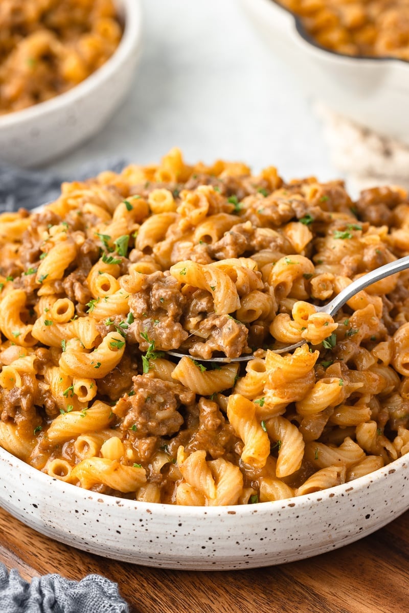 Cheeseburger macaroni in a bowl. An easy potluck recipe to make.