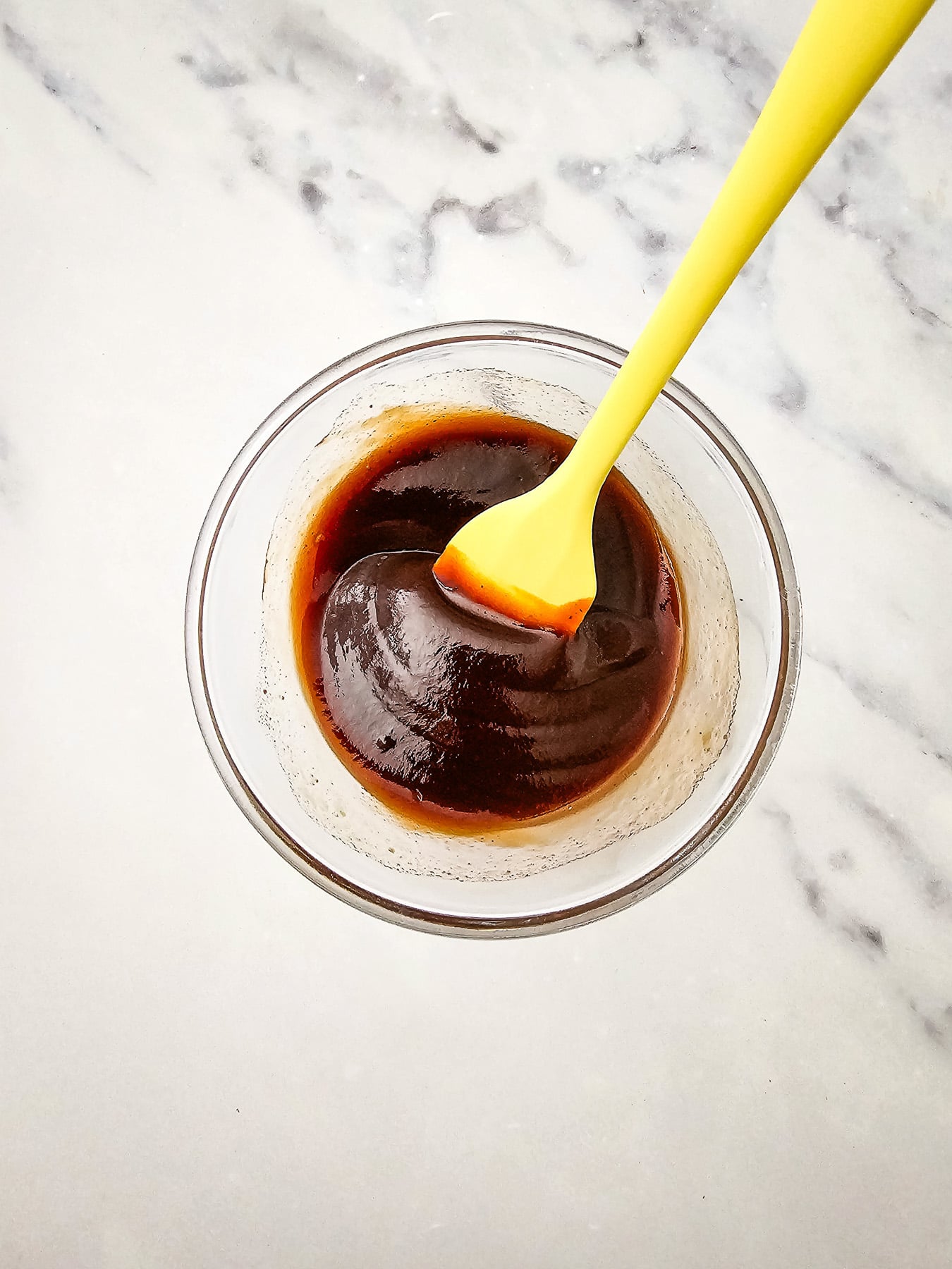 Sauce mixture in small bowl.
